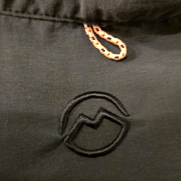 Magellan Outdoors Dark Green Fishing Shirt Lightweight Men's size XL w/ 2 FLAWS - Picture 6 of 16